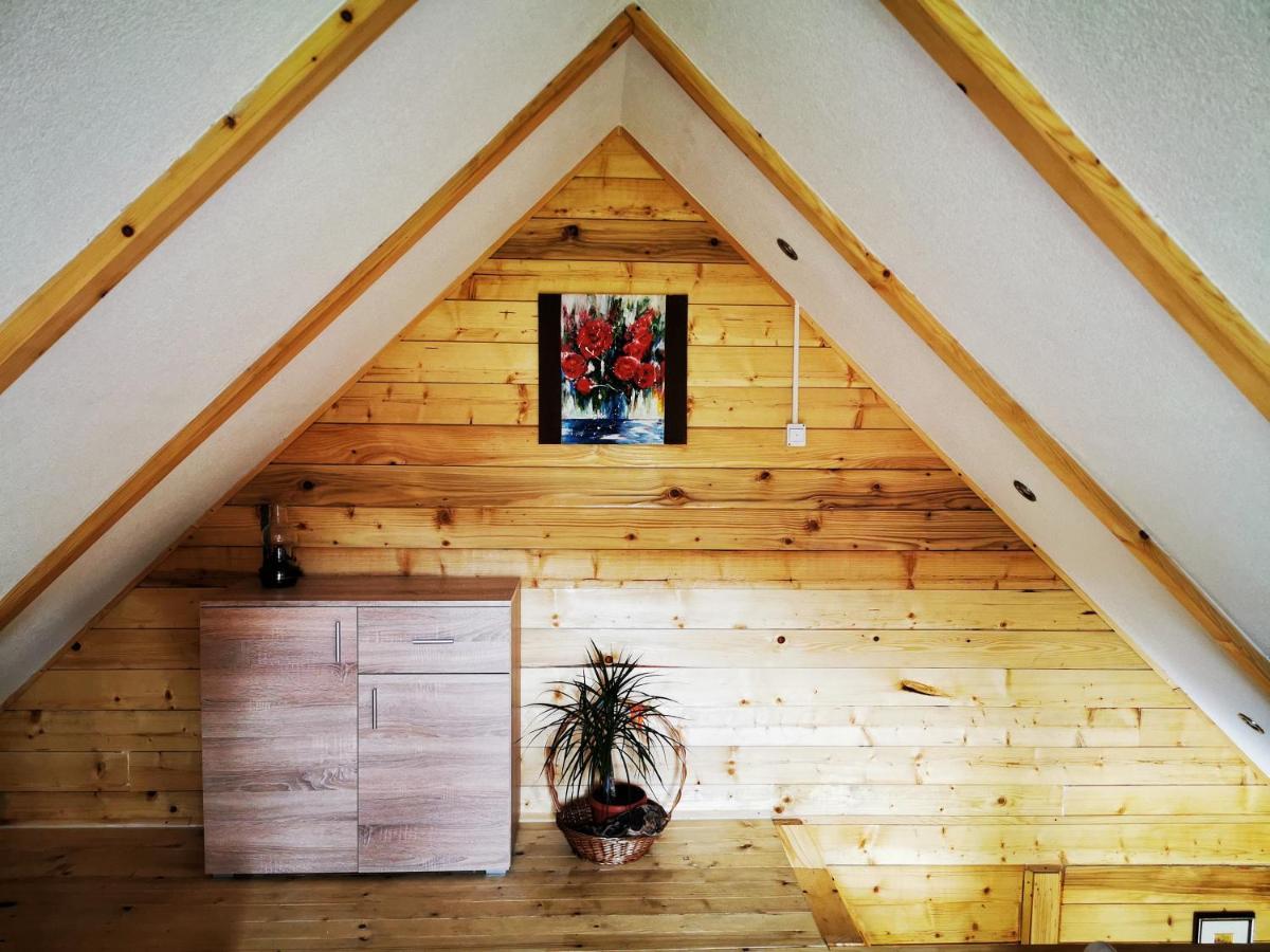 Wooden House "Una" Kulen Vakuf Esterno foto